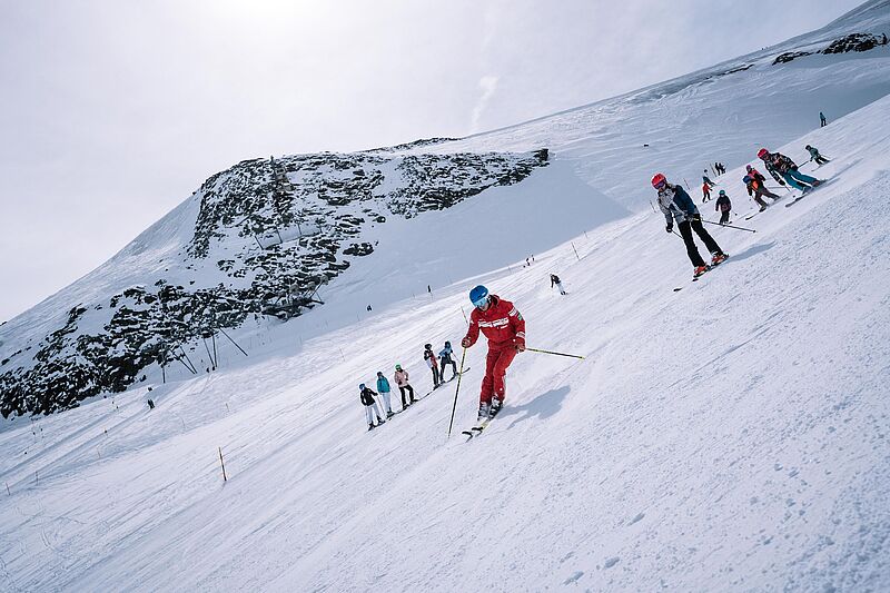 ▷ Premier Cours de ski Enfants (3-4 ans) à partir de 67 € - Hochsölden,  Sölden - CheckYeti